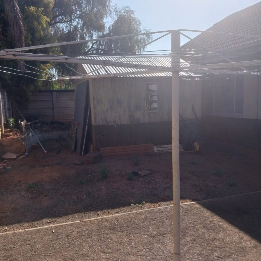 7 Bedroom Property for Sale in Carters Glen Northern Cape